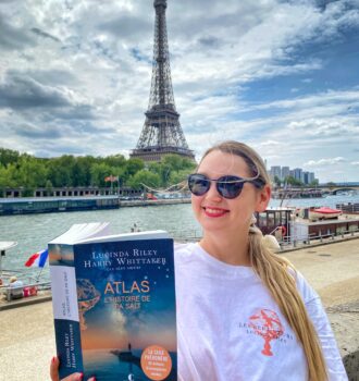 Paris Tour Eiffel Atlas